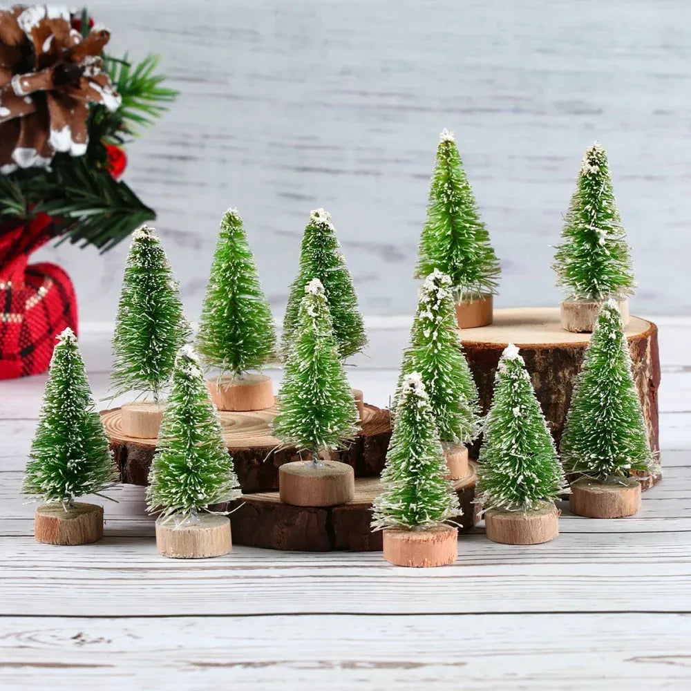 Conjunto Mini Árvores de Natal em Pinheiro para Decoração - Zinova