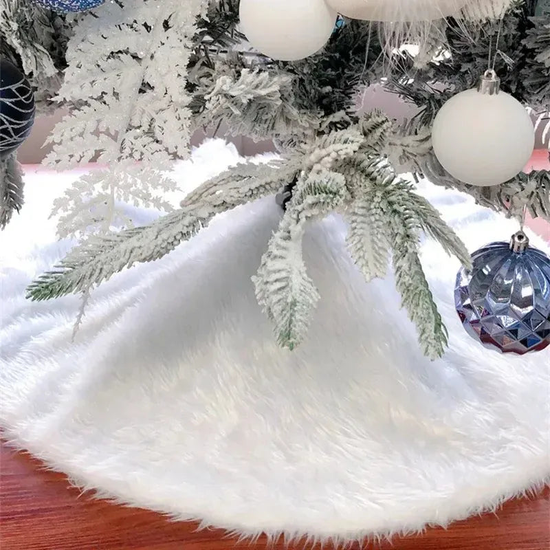 Saia para Árvore de Natal Redonda Plush Neve Branca - Zinova